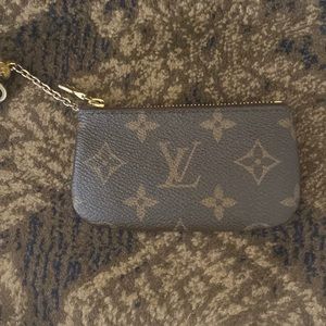 Louis Vuitton Key Holder Pouch
